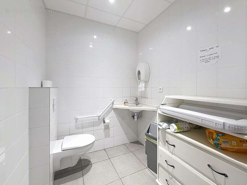 Commerce à LUCINGES