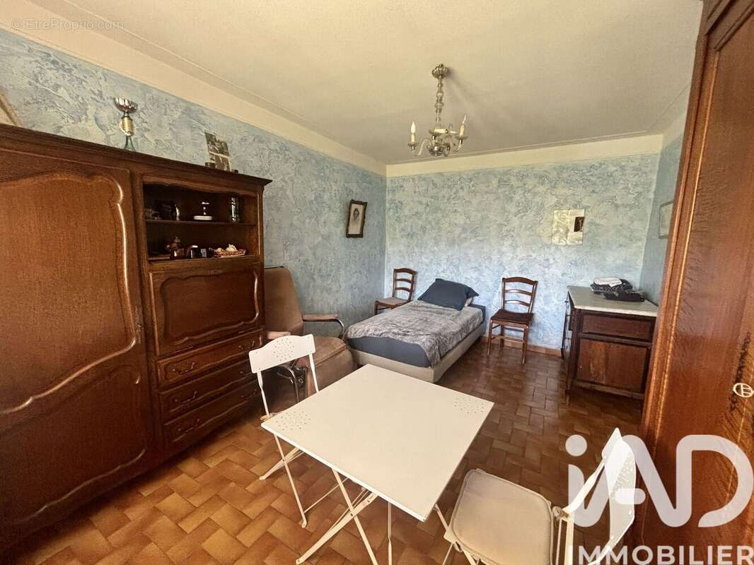 Photo 8 - Maison à SAINT-ETIENNE-DE-FONTBELLON