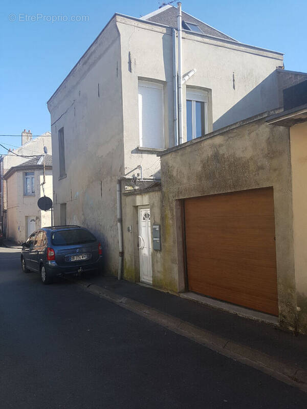 Appartement à SAINT-QUENTIN