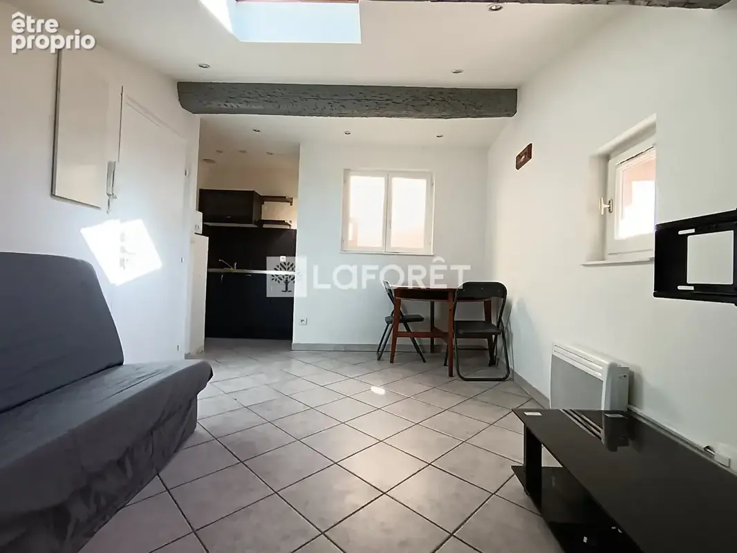 Appartement Toulon 1 pièce(s) 15.10 m2 - photo 2