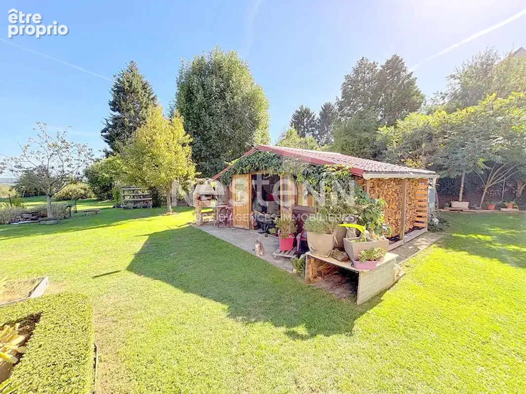 Maison Chaumont En Vexin - 254 m2 - 7 chambres - garage double - 1500m² de terrain - photo 3