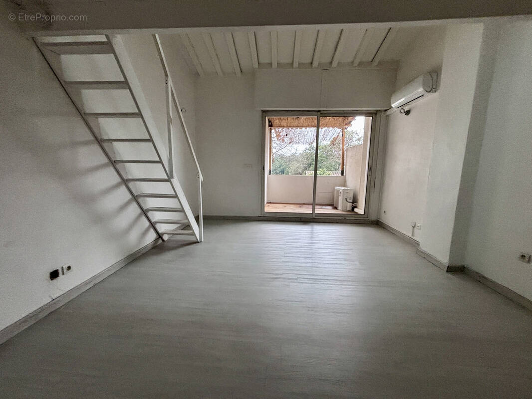 Appartement à SAINT-GELY-DU-FESC