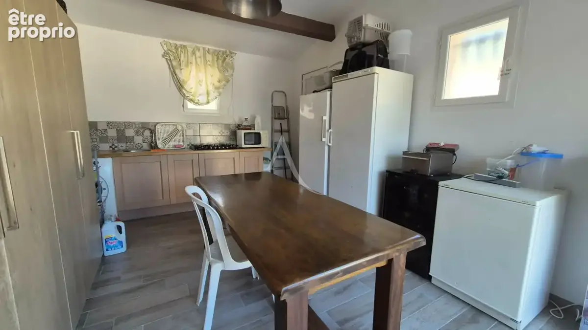 POUSSAN - Superbe villa de plain-pied  120 m² avec piscine et terrain de 1 300 m² - photo 13
