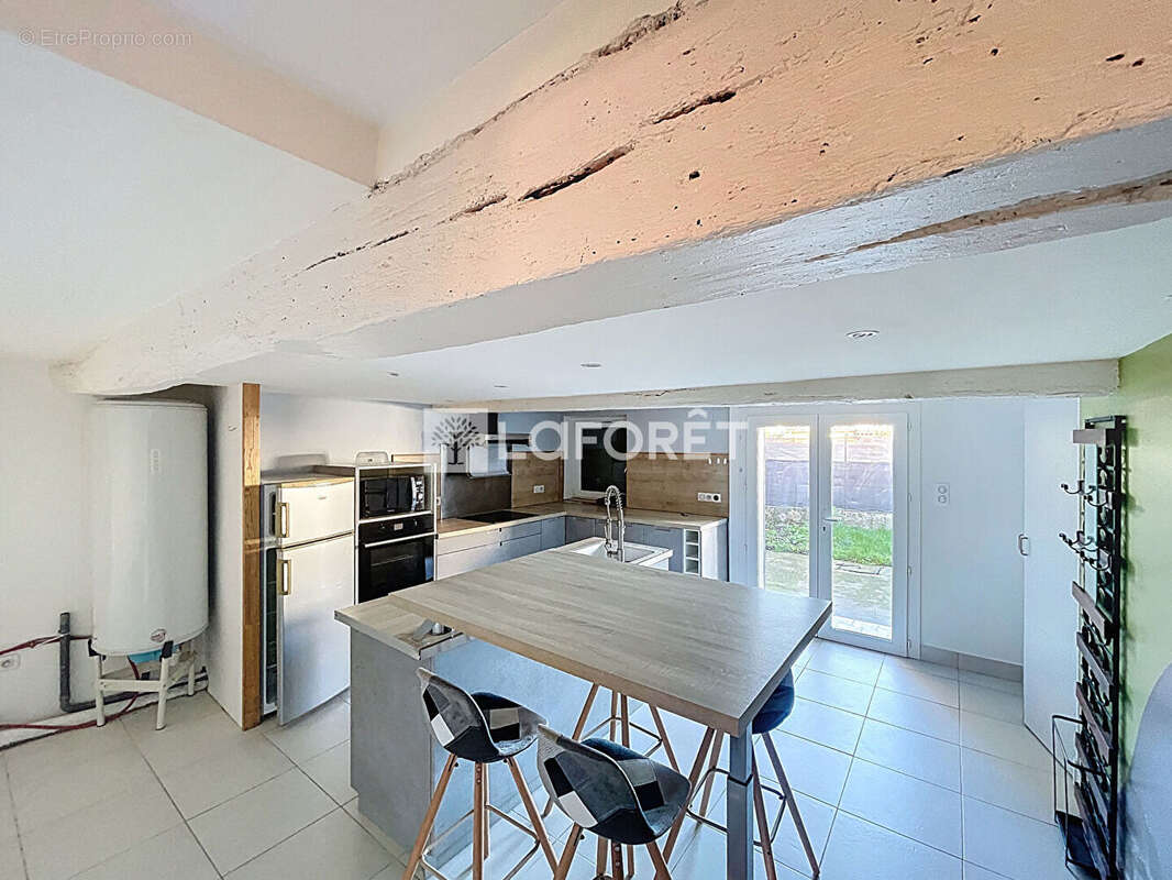 Maison à CASTELMAYRAN