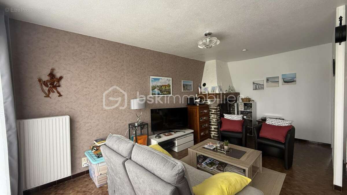 Maison à SAINT-GEORGES-DES-GROSEILLERS