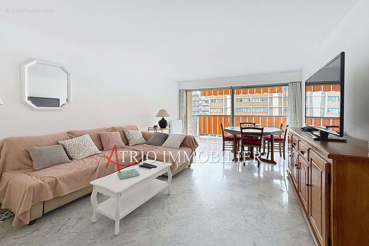 Appartement à CAGNES-SUR-MER