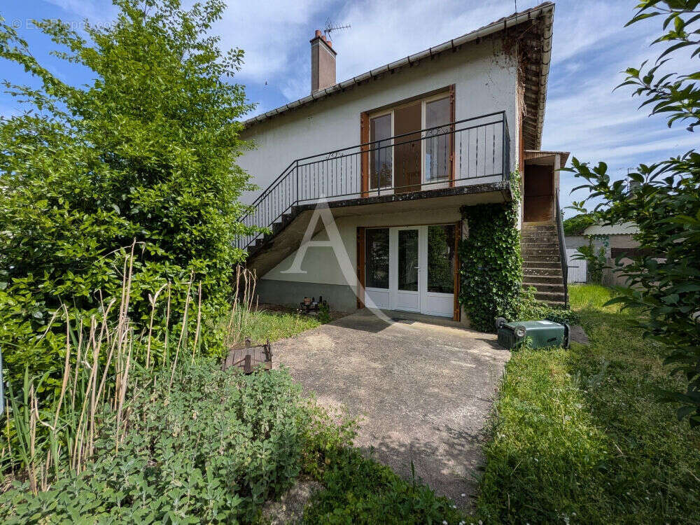 Maison à ONZAIN