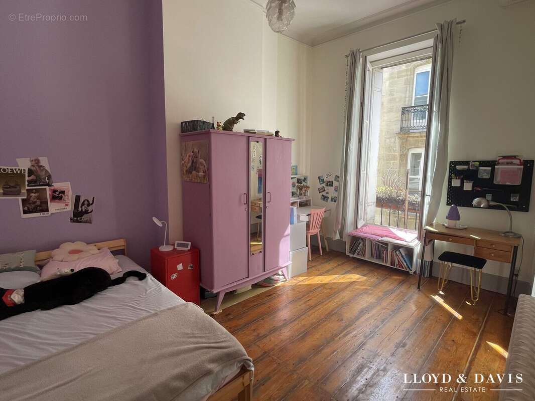 Appartement à BORDEAUX