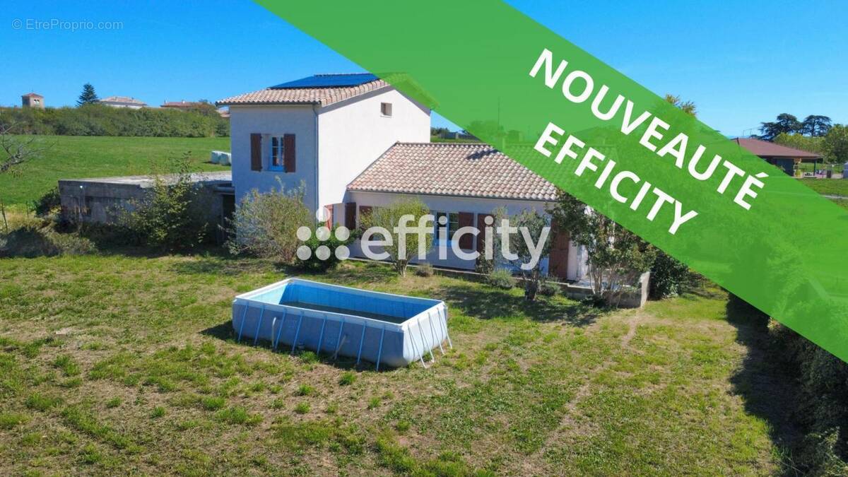 Maison à SAINT-BARTHELEMY-LE-PLAIN