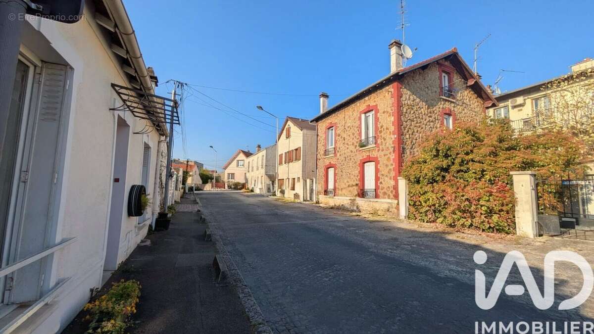 Photo 3 - Maison à SAINT-DENIS