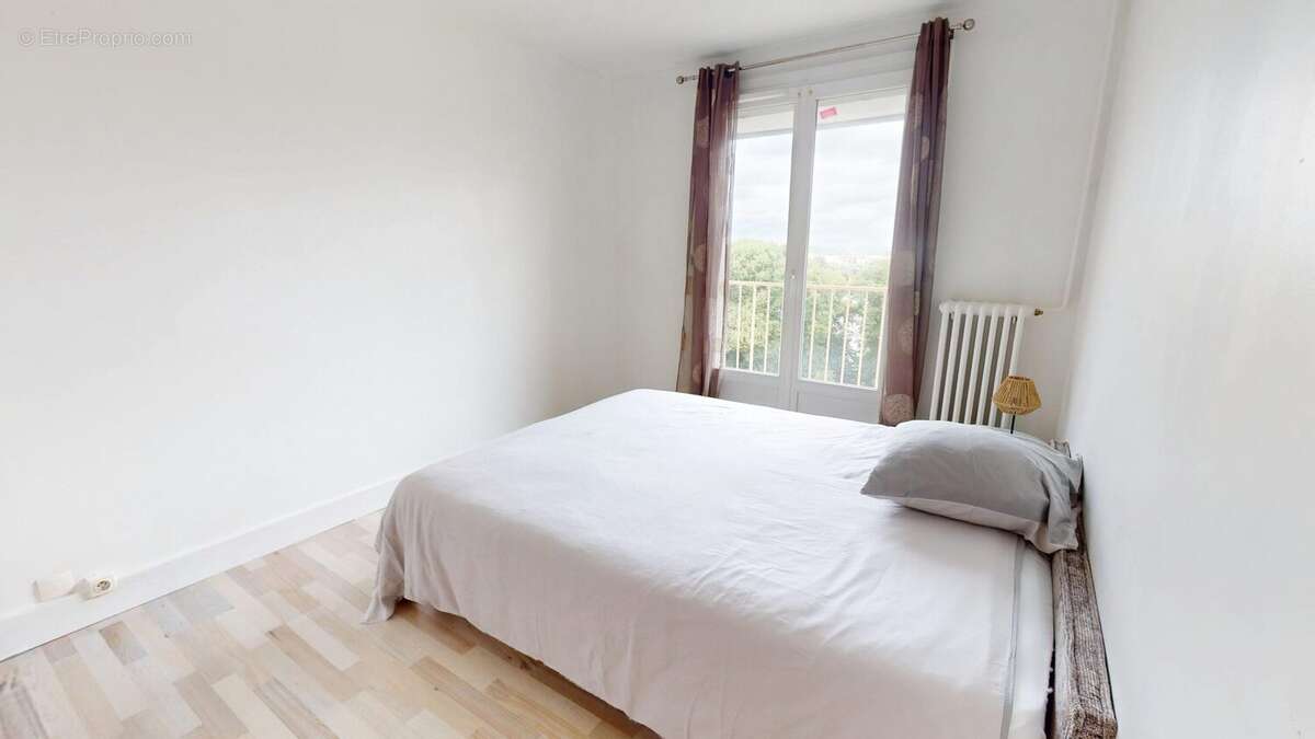 Appartement à MONDEVILLE