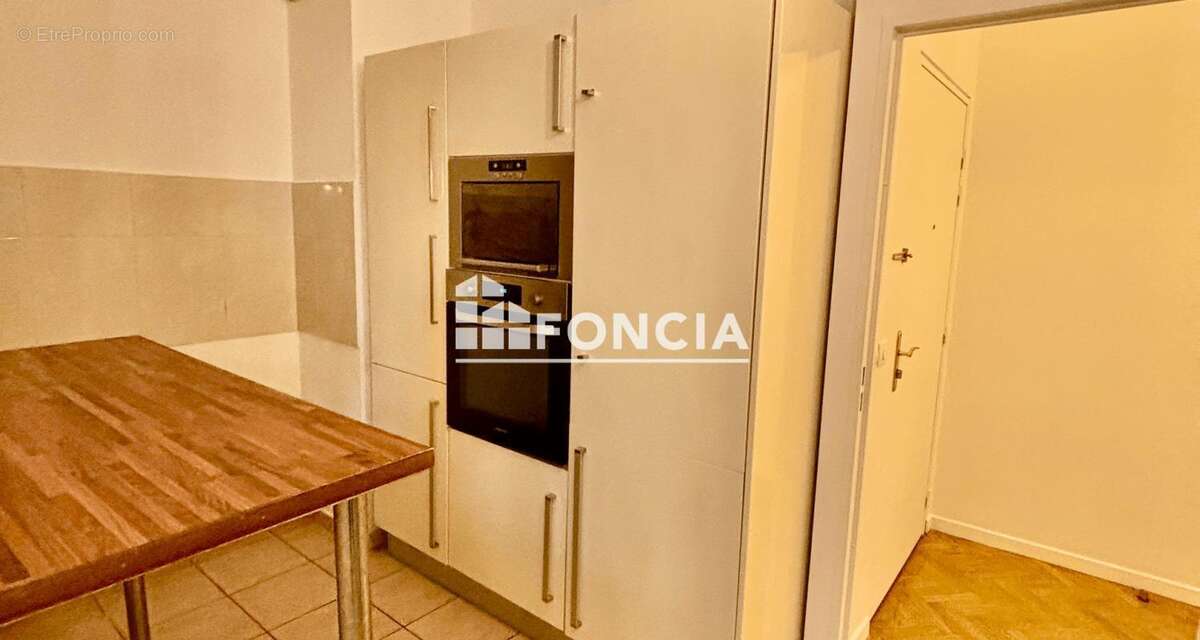 Appartement à ASNIERES-SUR-SEINE