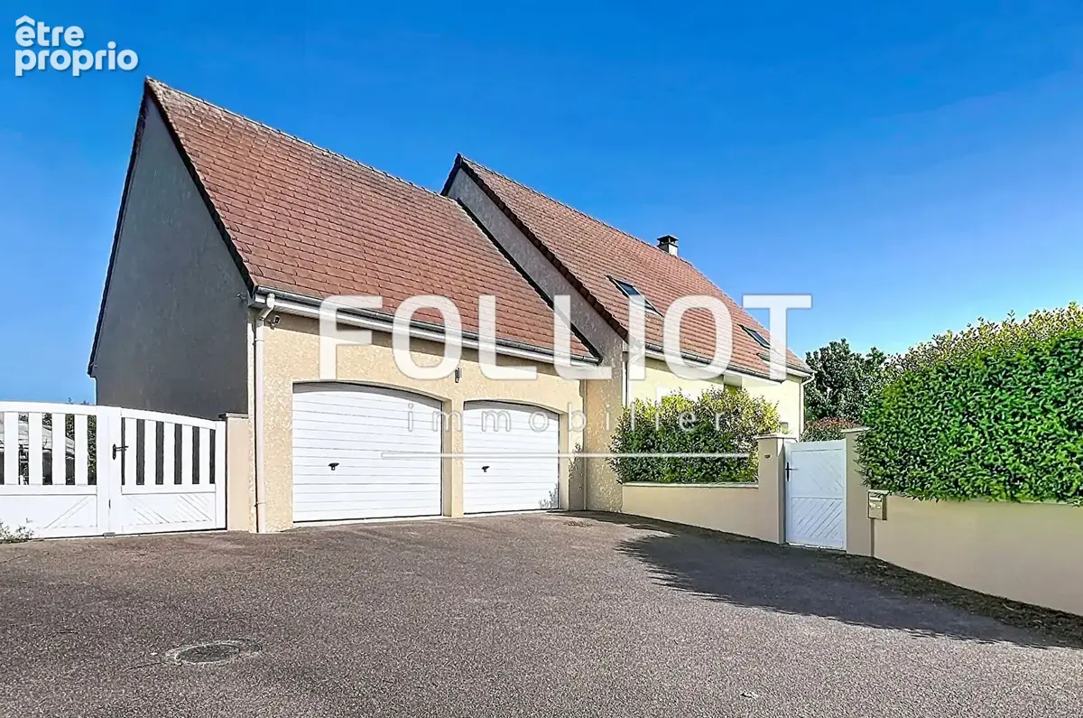Photo Maison à Saint-Martin-De-Fontenay au prix de 329 000€