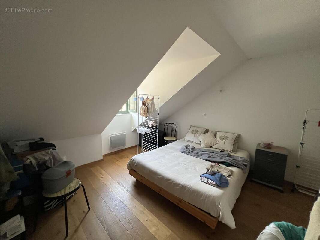 image00003 - Appartement à SAINT-CYPRIEN