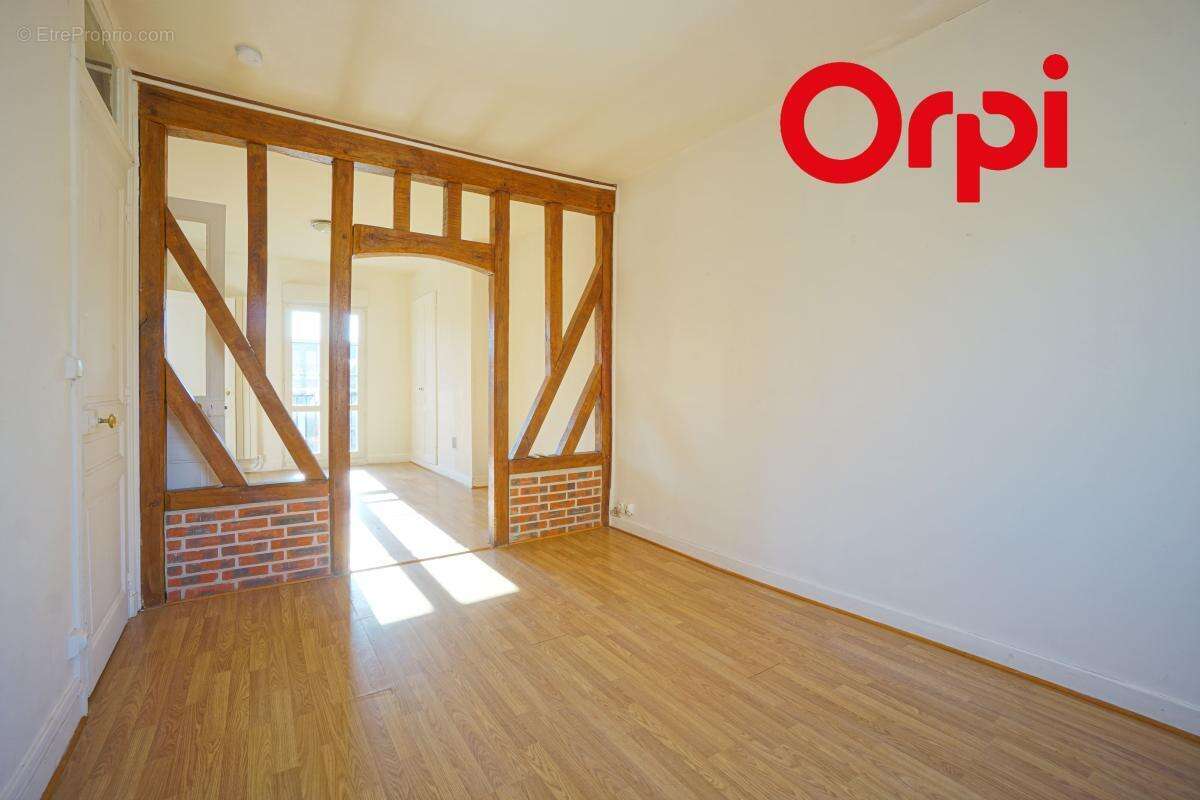 Appartement à BERNAY