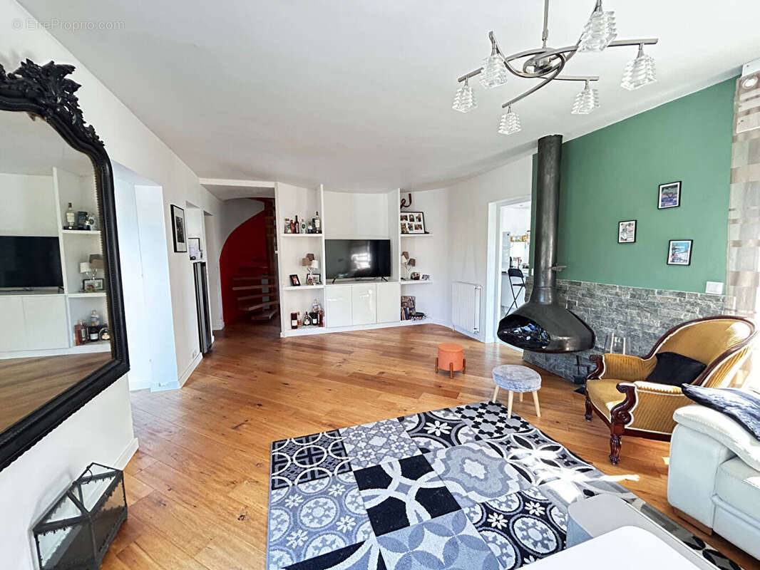 Maison à LA VIEUX-RUE