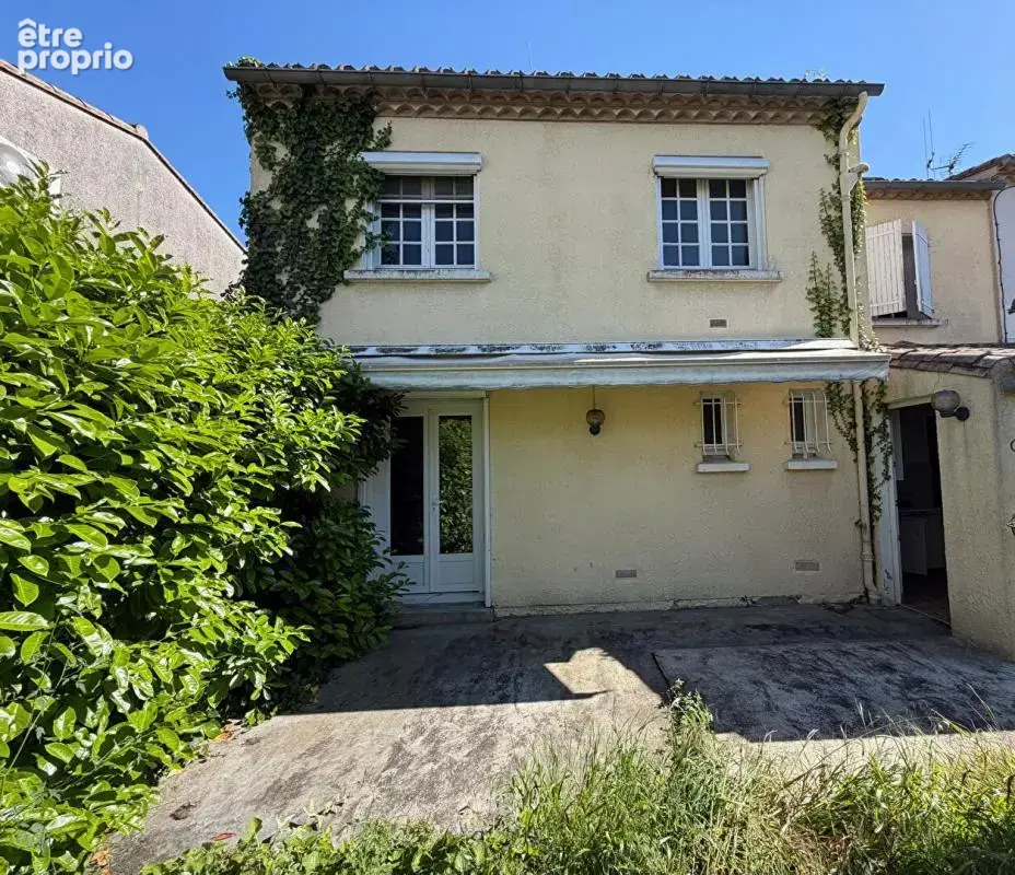 Maison quatre chambres à vendre à Carcassonne avec terrasse, jardinet et potentiel d'aménagement supplémentaire - photo 4