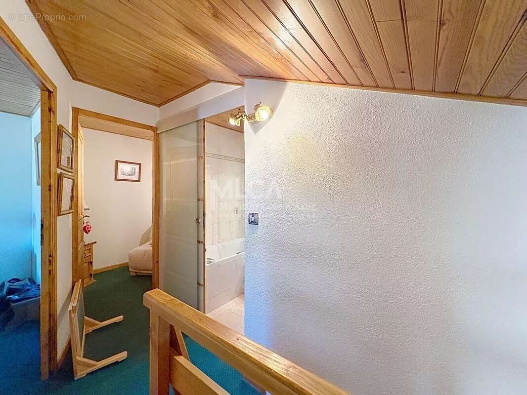 Trois pièces en duplex vue dominante - photo 13