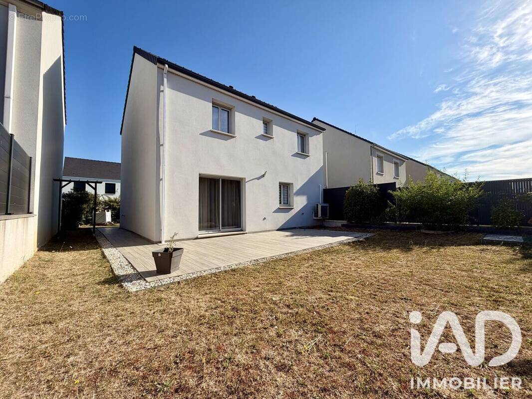 Photo 1 - Maison à ETAMPES