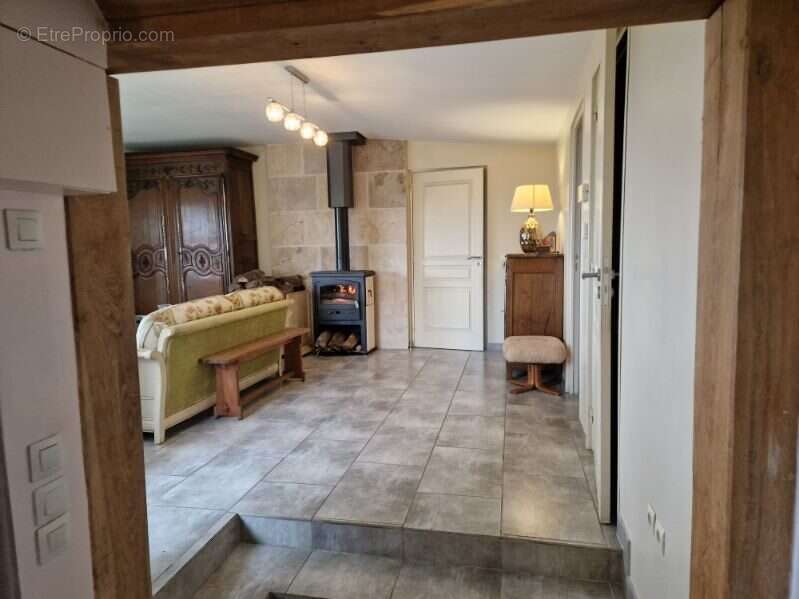 Maison à CASTILLON-EN-AUGE