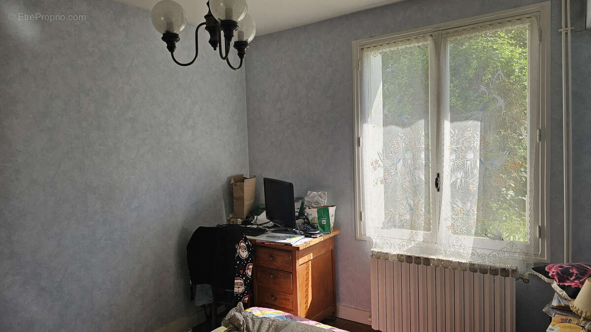 Maison à MENSIGNAC