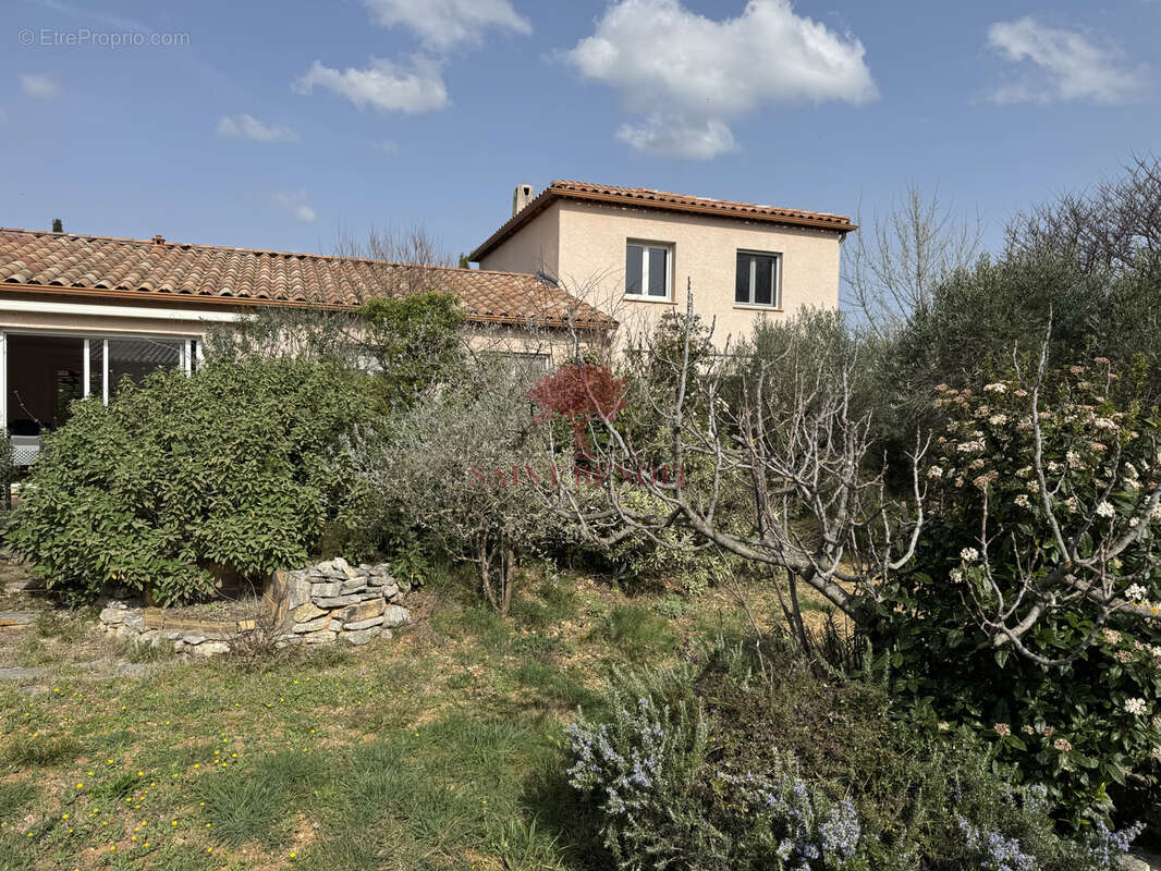 Maison à SAINT-JEAN-DE-FOS