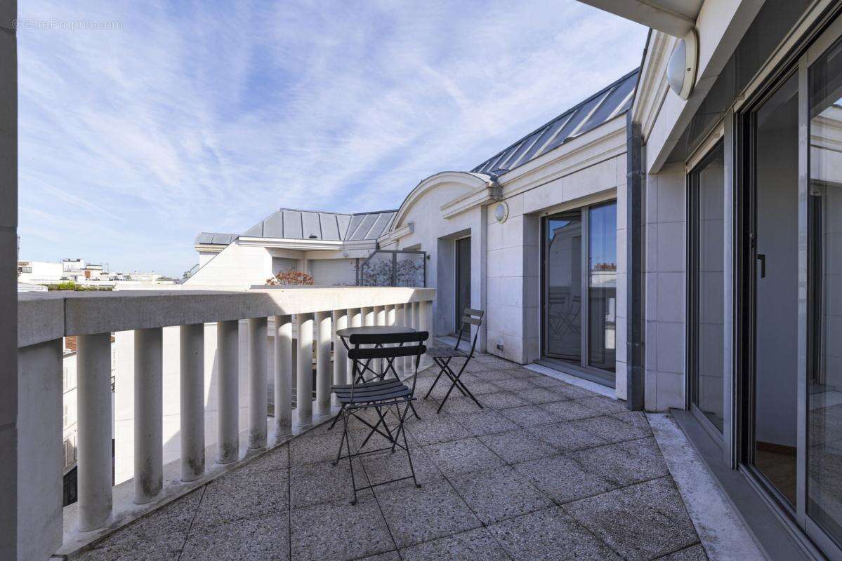 T4_B61_Marjolin Square_Levallois - photo 2