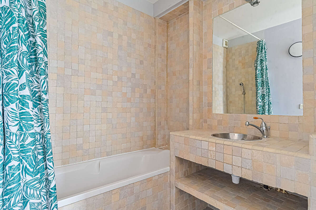 Appartement à PARIS-19E