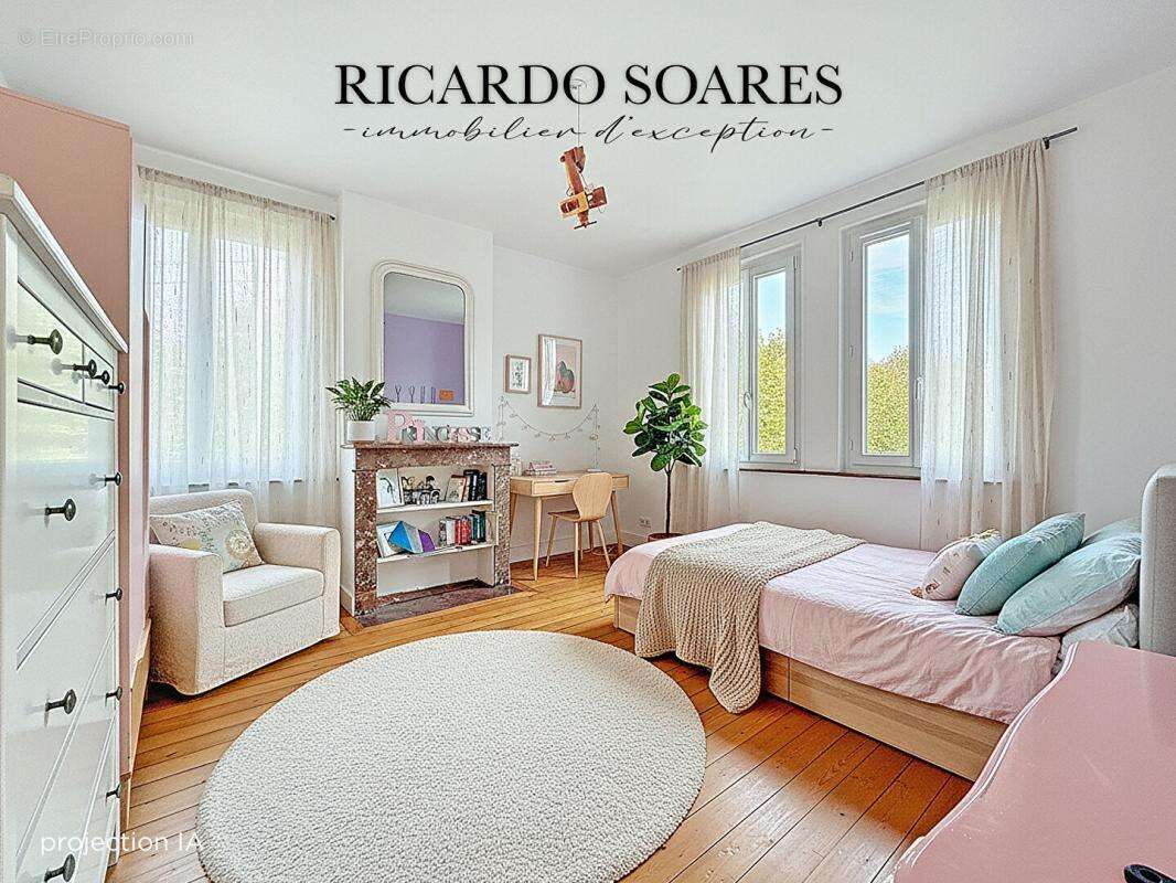 Maison à PONT-SAINTE-MAXENCE