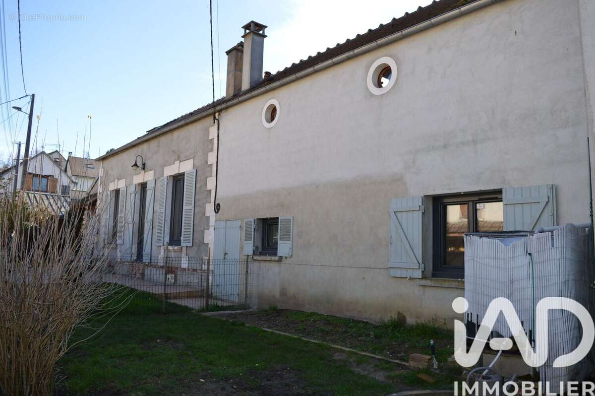 Photo 2 - Maison à AUXERRE