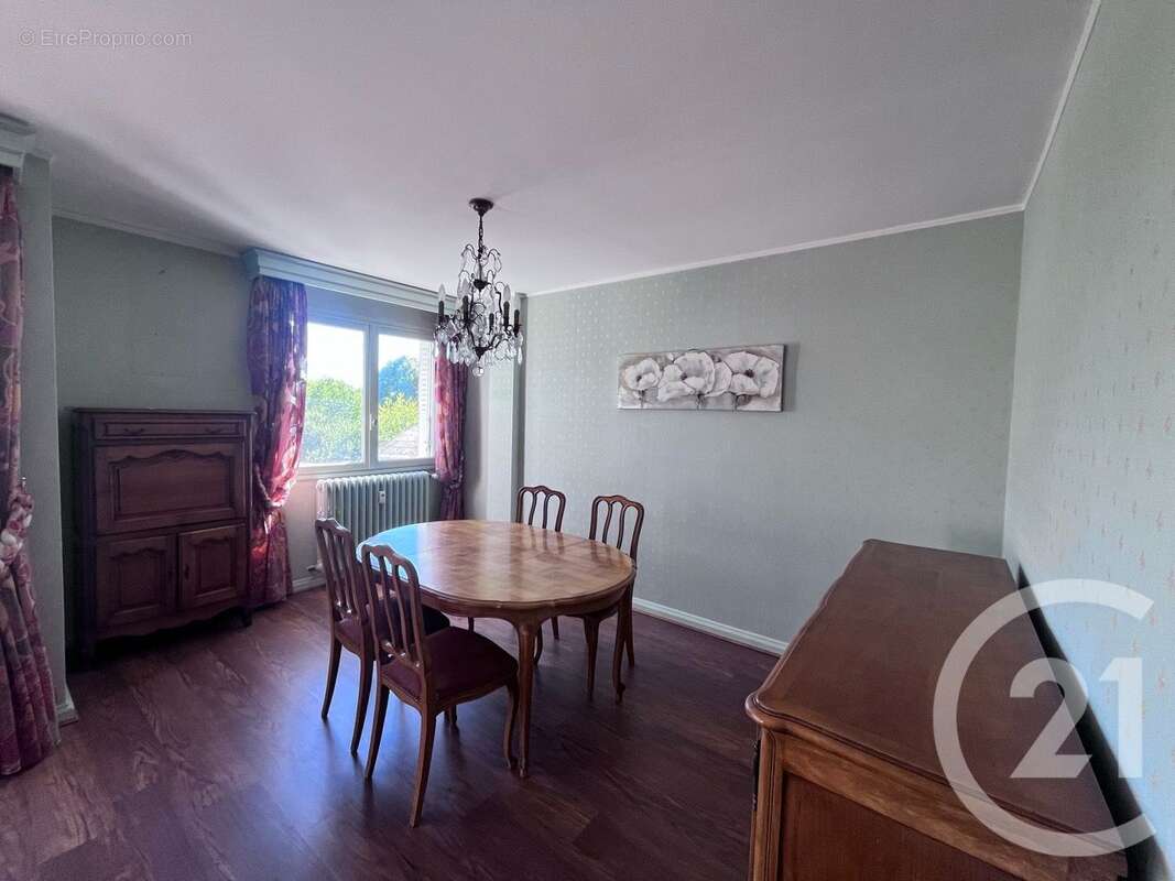 Appartement à AURILLAC