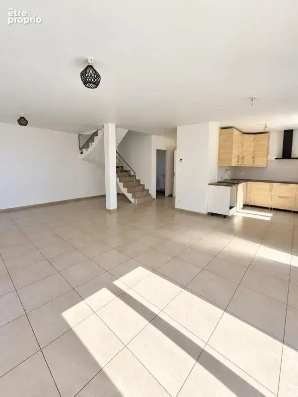 Maison à vendre 4 pièces FARGUES SAINT HILAIRE (33) - photo 3