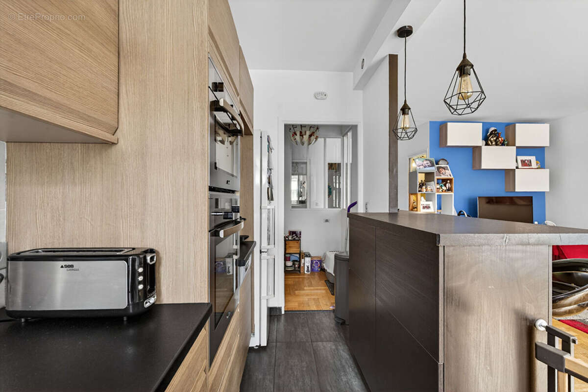 Appartement à PARIS-15E