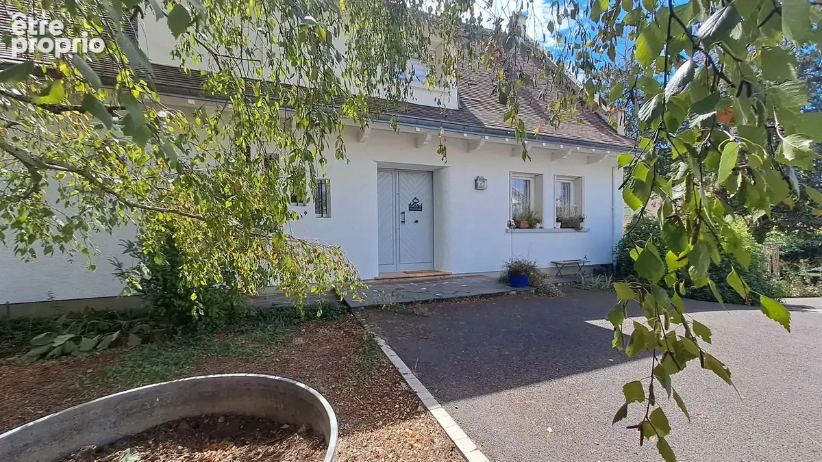Maison 8 pièces 194 m² à vendre à Echire (79410) - photo 3