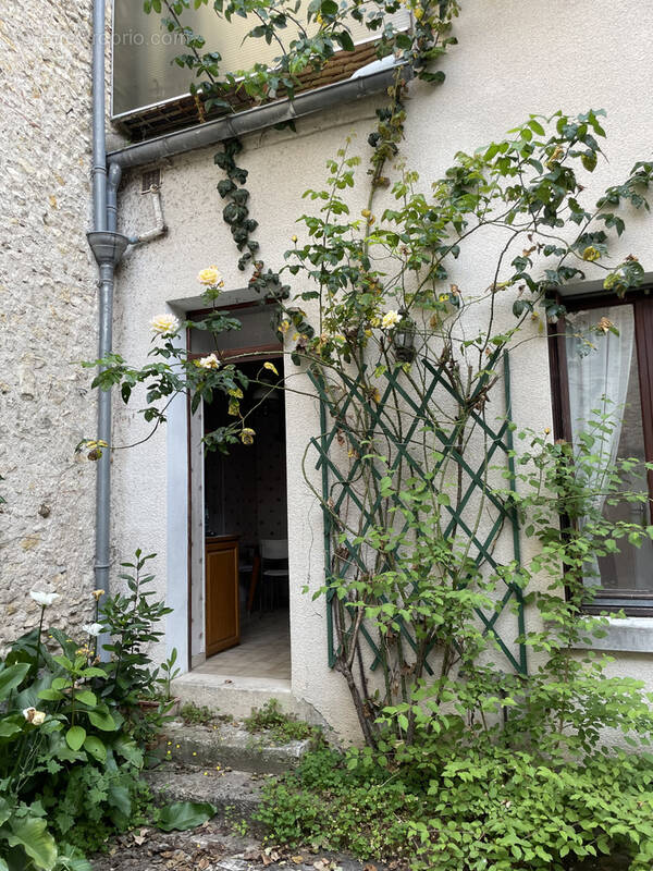 Maison à COSNE-COURS-SUR-LOIRE