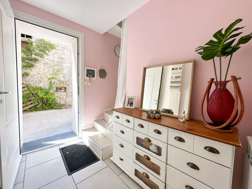 Appartement à LE PEAGE-DE-ROUSSILLON