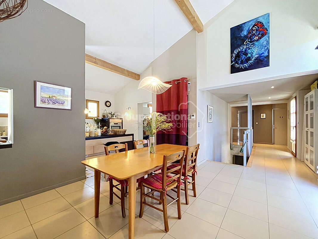 Maison d'Architecte Rochegude 5 pièces 195 m2 piscine - photo 6
