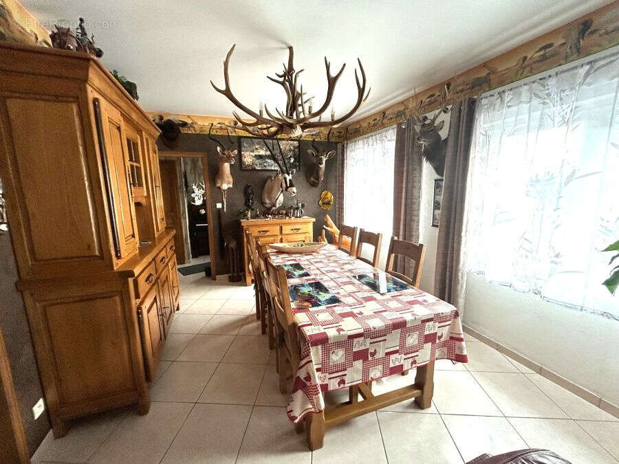 Maison à SAINT-AMAND-LES-EAUX