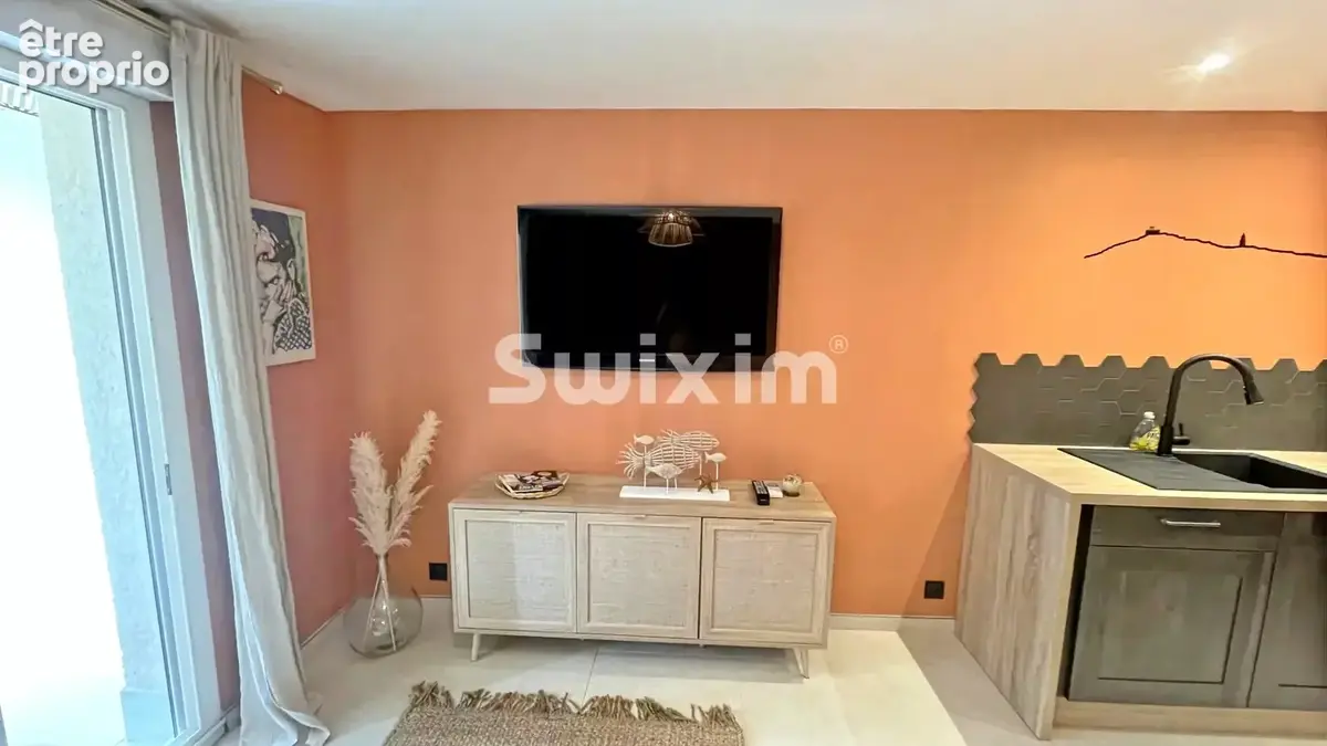 T2 meublé de 42 m² avec loggia et garage — Proche centre-ville - photo 4