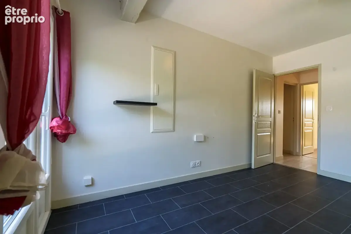 CARCASSONNE - VILLALBE Villa T4 113m² (92m² hab.) avec jardin clos, poêle à bois, climatisation - photo 14