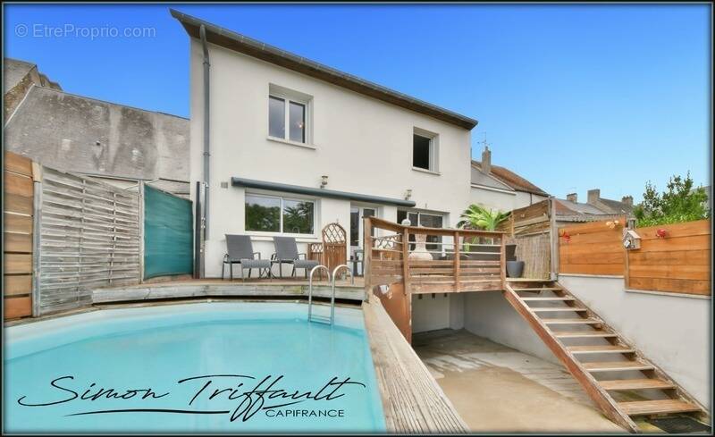 Maison à CERANS-FOULLETOURTE