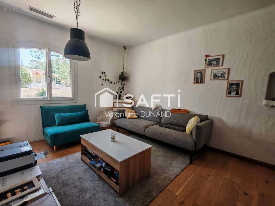 Maison 113 m² à La Roquebrussanne  - photo 5