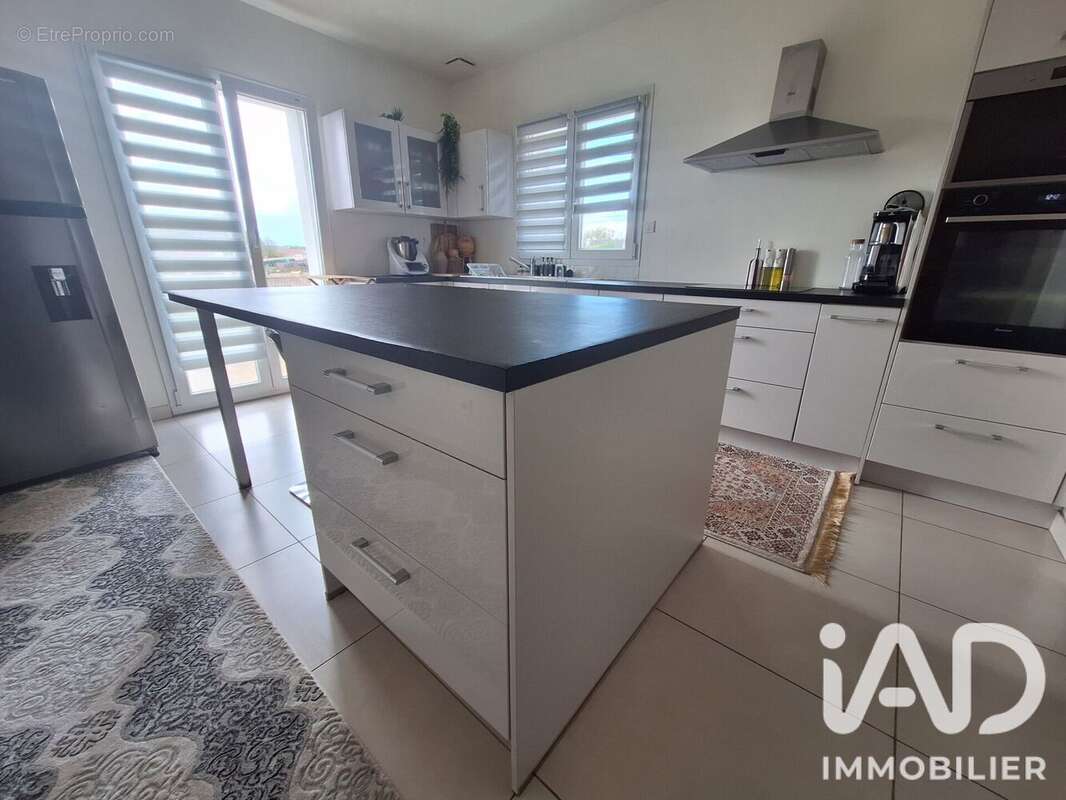 Maison 155 m² à Huest  - photo 3