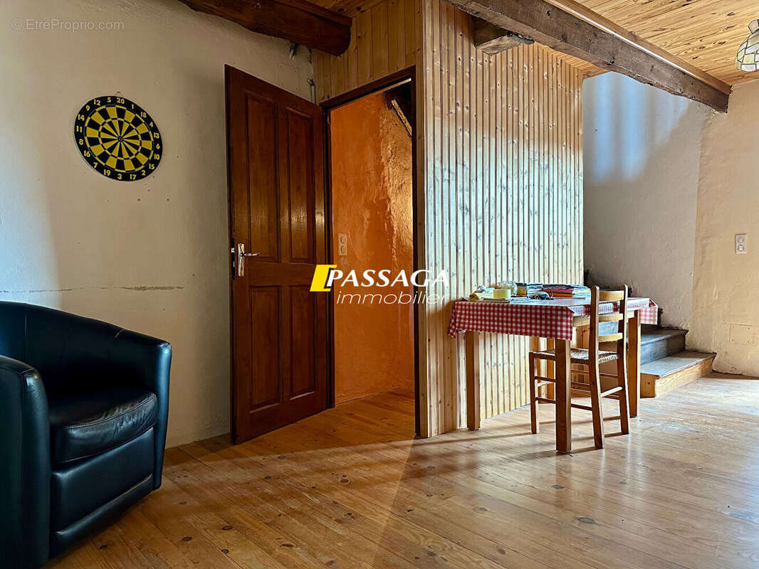 A VENDRE - Maison d'habitation de type 3 et jardin - RECOULES PREVINQUIERES - photo 5