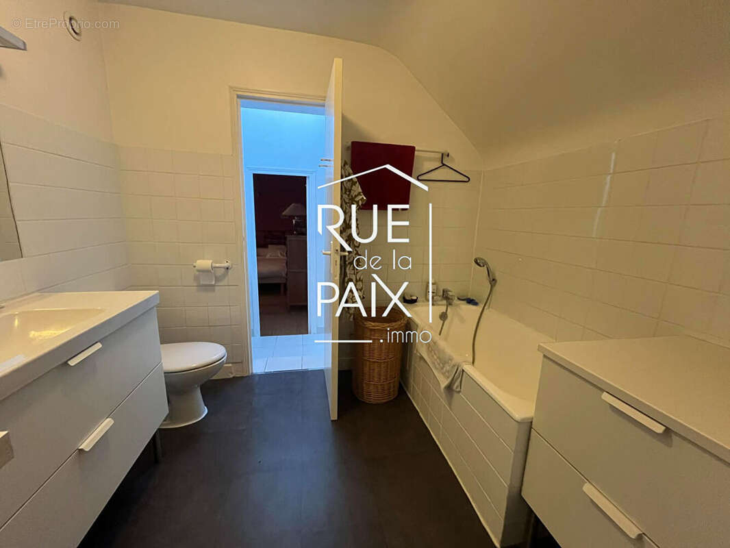 Maison à CHATELLERAULT