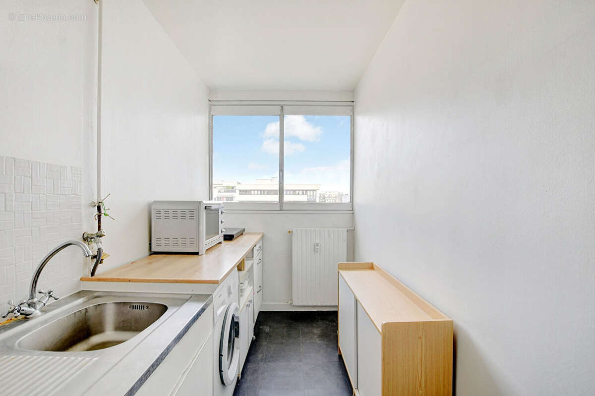Appartement à PARIS-19E
