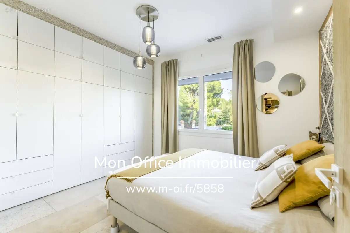 Maison à SAUSSET-LES-PINS