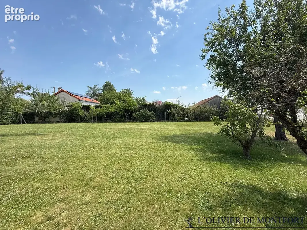 Terrain construtible de 562 m² - photo 7