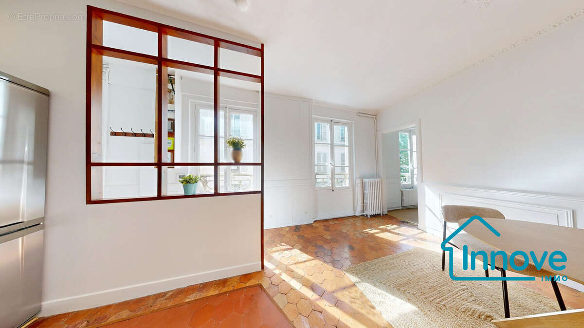 Appartement à VERSAILLES