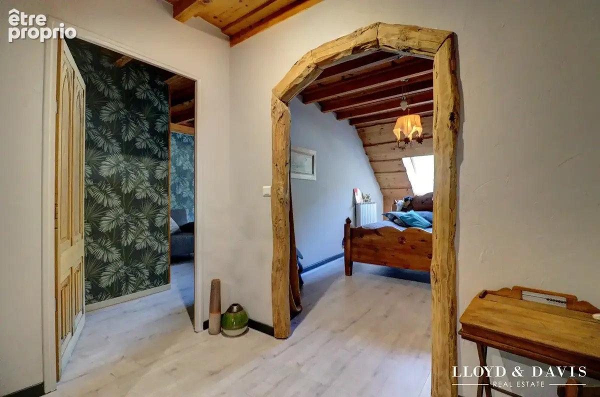 Maison 7 pièces 130 m² à vendre à Challes-Les-Eaux (73190) - photo 7